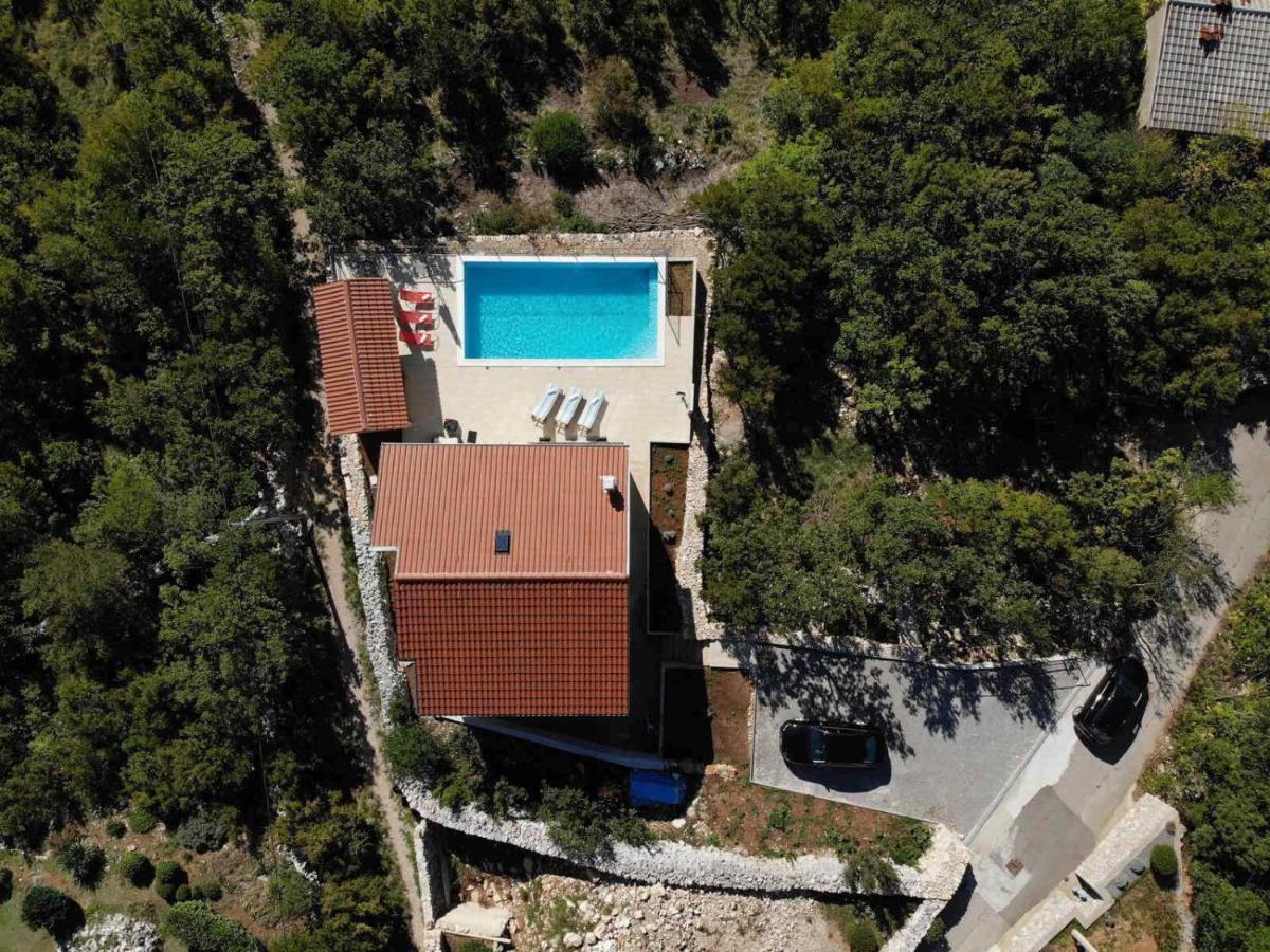 Holiday Home Aqua Šmrika Exteriér fotografie