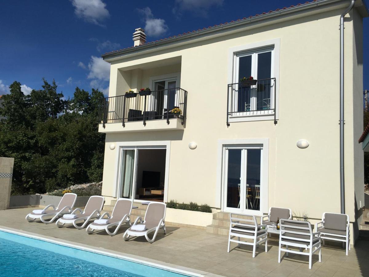 Holiday Home Aqua Šmrika Exteriér fotografie