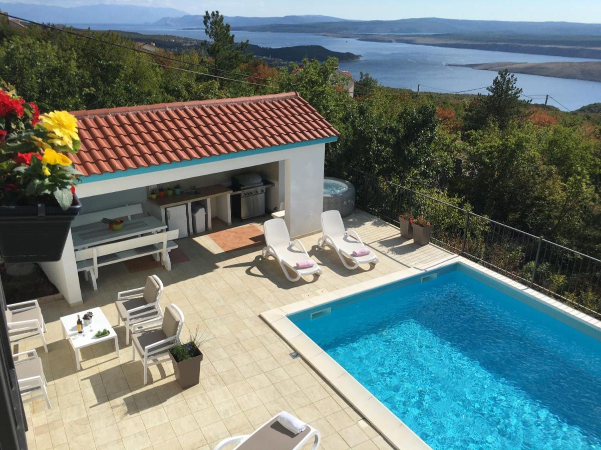 Holiday Home Aqua Šmrika Exteriér fotografie