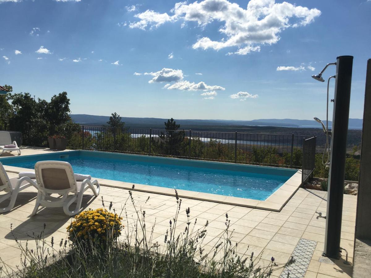 Holiday Home Aqua Šmrika Exteriér fotografie