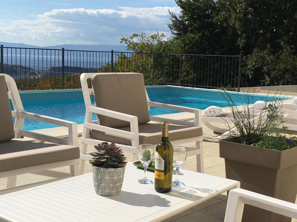 Holiday Home Aqua Šmrika Exteriér fotografie
