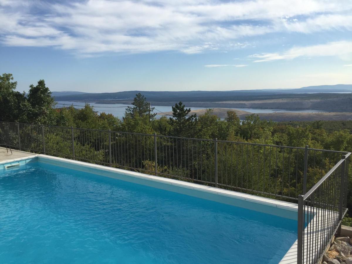 Holiday Home Aqua Šmrika Exteriér fotografie